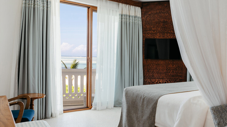 Beachfront Deluxe Room 
